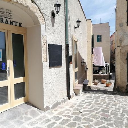 “Cielo E Mare”, Casetta Nel Cuore Del Borgo Antico / “Sky & Sea”, Charming In The Heart Of Old Village Castelsardo Extérieur photo