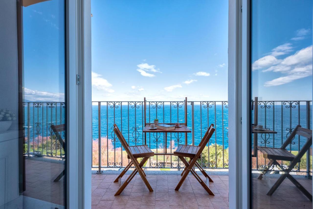 “Cielo E Mare”, Casetta Nel Cuore Del Borgo Antico / “Sky & Sea”, Charming In The Heart Of Old Village Castelsardo Extérieur photo